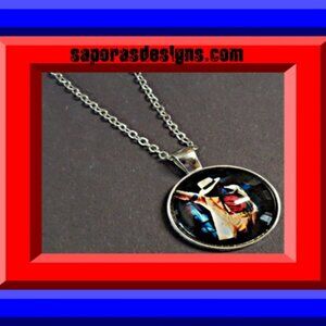 Silver Tone Michael Jackson Theme Necklace Unisex